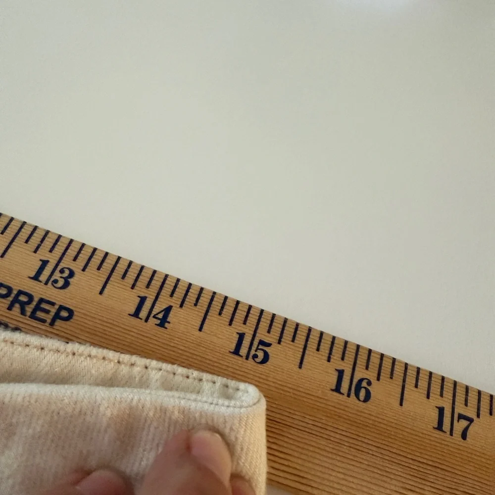 Pilcro Women's Cream Cotton Blend Shorts - - Picture 8 of 13